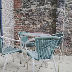 https://apt-kensington-house-by-warren-collection.hotels-newcastle-upon-tyne.com